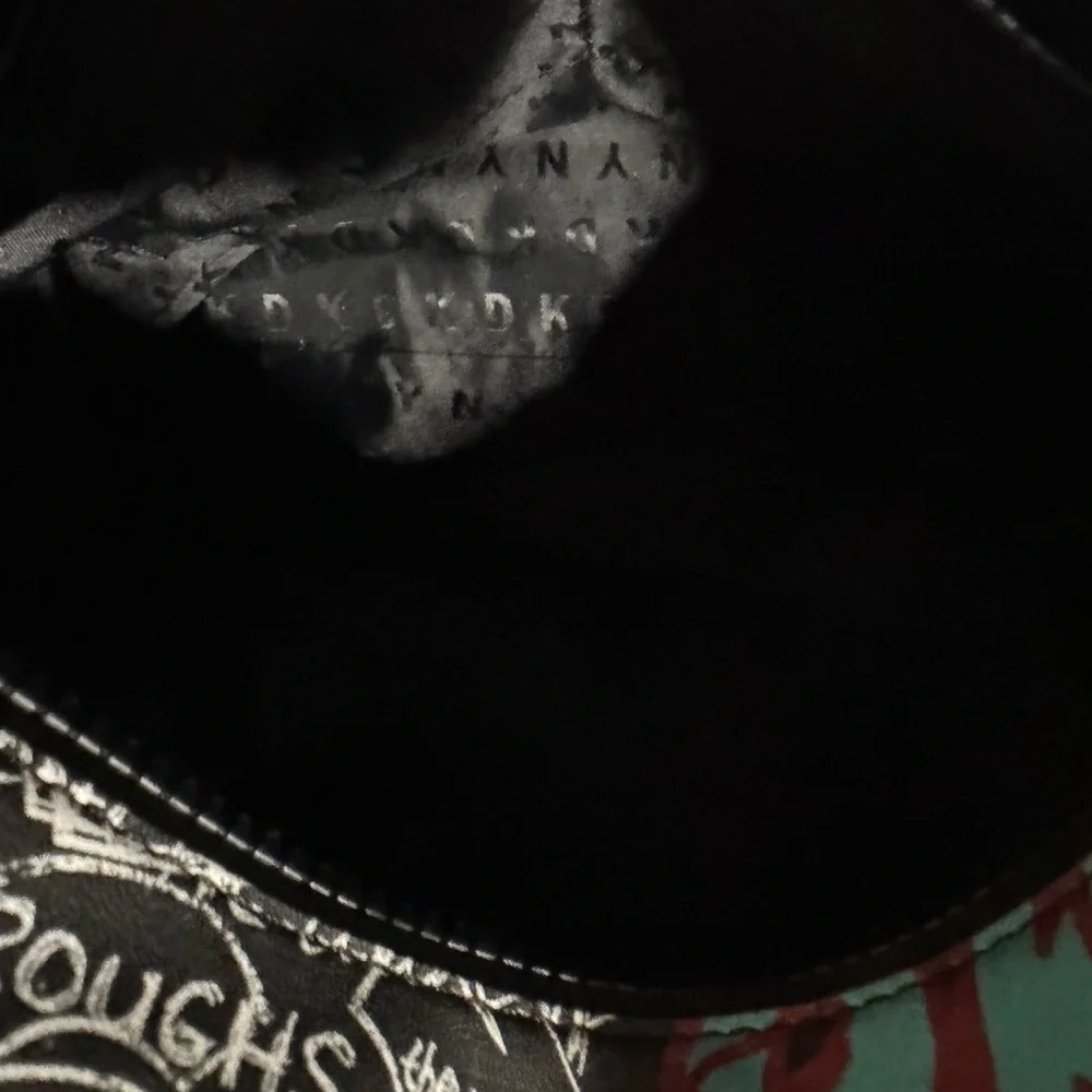 DKNY GRAFFITI BACKPACK HANDBAG